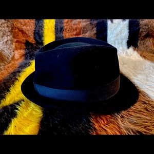 Bailey of Hollywood Classic Black Hat